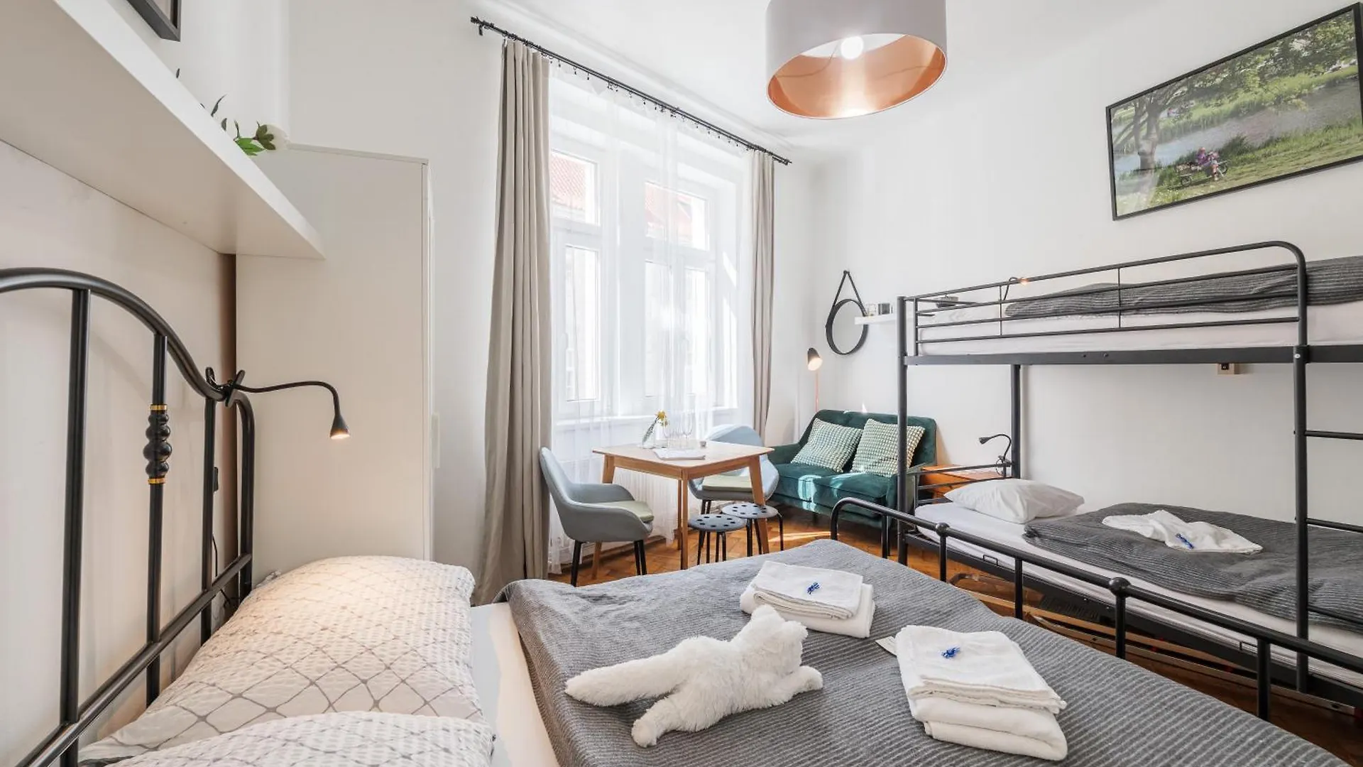 Bright Downtown Studio Praga